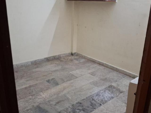 2 BHK Independent Builder Floor in Vaishali for resale Ghaziabad. The reference number is 20665171