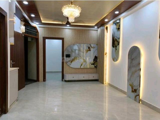 2 BHK Independent Builder Floor in Vaishali for resale Ghaziabad. The reference number is 20906663