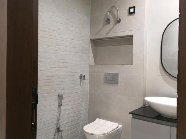 4 BHK Independent Builder Floor in Indirapuram for resale Ghaziabad. The reference number is 21324630