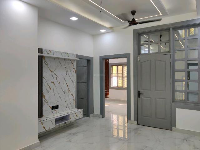 2 BHK Independent Builder Floor in Vasundhara for resale Ghaziabad. The reference number is 17517559