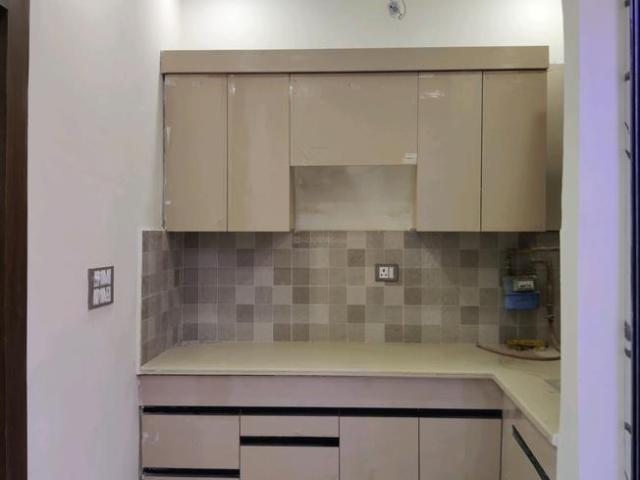 2 BHK Independent Builder Floor in Vasundhara for resale Ghaziabad. The reference number is 18235848