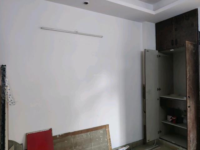 2 BHK Independent Builder Floor in Vasundhara for resale Ghaziabad. The reference number is 20241702