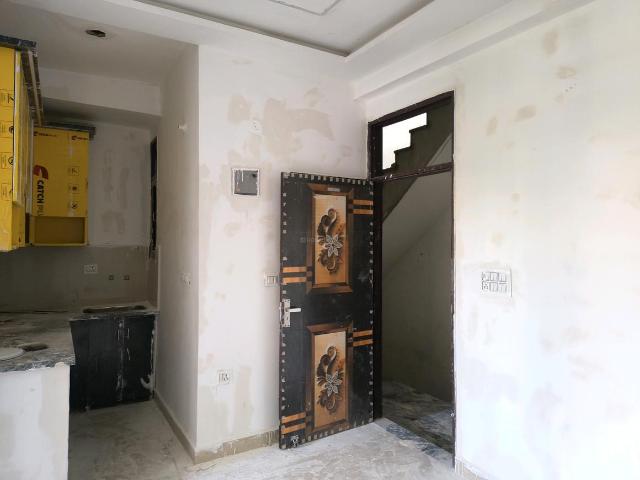 2 BHK Independent Builder Floor in DLF Ankur Vihar for resale Ghaziabad. The reference number is 20902284