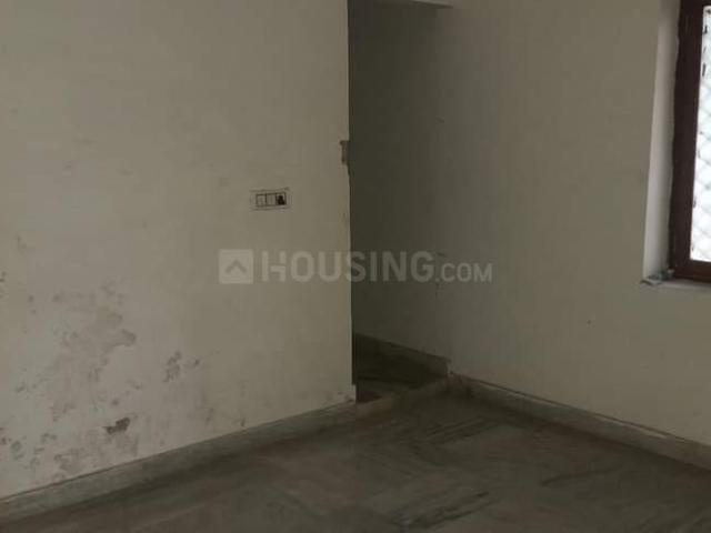 2 BHK Independent Builder Floor in Veer Savarkar Nagar for rent Bareilly. The reference number is 13598886
