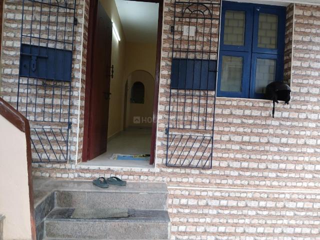 2 BHK Independent Builder Floor in Velachery for rent Chennai. The reference number is 20649742