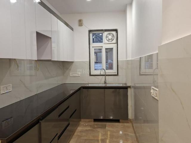 2 BHK Independent Builder Floor in Vikaspuri for rent New Delhi. The reference number is 14341406