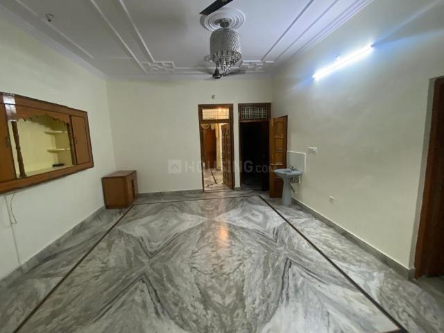 2 BHK Independent Builder Floor in Vrindavan Yojana for rent Lucknow. The reference number is 19697302
