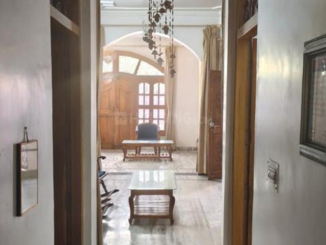 2 BHK Independent Builder Floor in Vrindavan Yojana for rent Lucknow. The reference number is 19769944