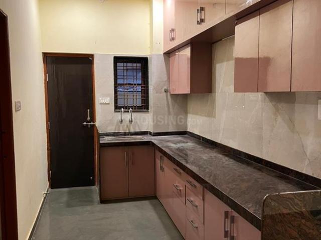 2 BHK Independent Builder Floor in Shashtri Nagar for rent Nagpur. The reference number is 18993055