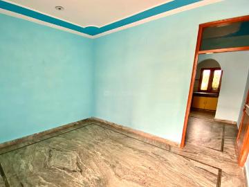 2 BHK Independent Builder Floor in Yamuna Vihar for rent New Delhi. The reference number is 20520998