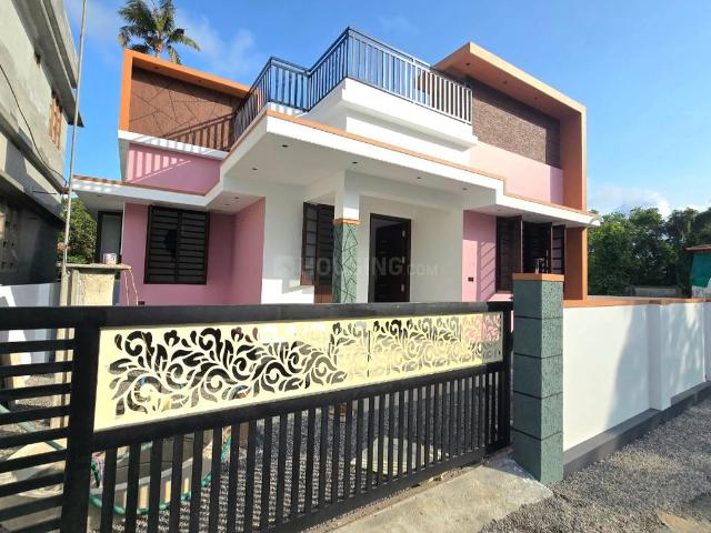 2 BHK Independent House in Thattampady for resale Kochi. The reference number is 20299428