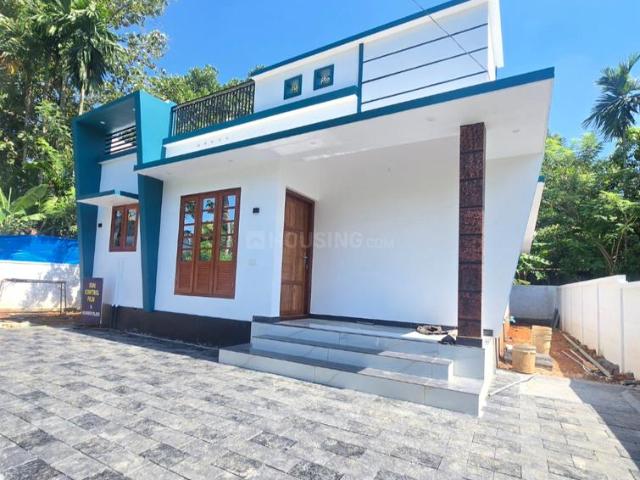 2 BHK Independent House in Thattampady for resale Kochi. The reference number is 21213512