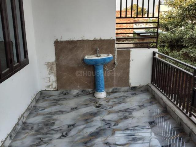 2 BHK Independent House in Thasemau for rent Lucknow. The reference number is 20532488