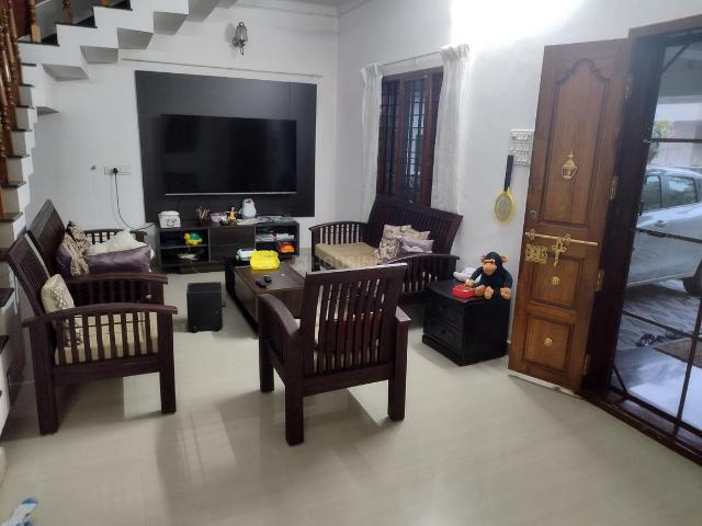 2 BHK Independent House in Thirumala for rent Thiruvananthapuram. The reference number is 20560425