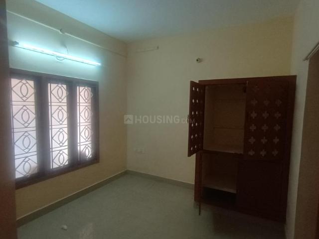 2 BHK Independent House in Thiruvanmiyur for rent Chennai. The reference number is 21290985