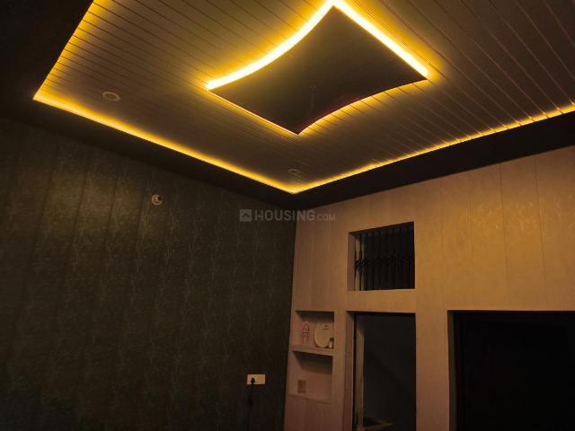 2 BHK Independent House in Triveni Nagar for rent Lucknow. The reference number is 21317833