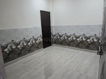 2 BHK Independent House in Trilokpuri for rent New Delhi. The reference number is 17681199