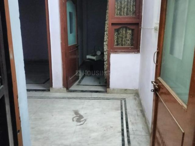 2 BHK Independent House in Uttam Nagar for rent New Delhi. The reference number is 18794551