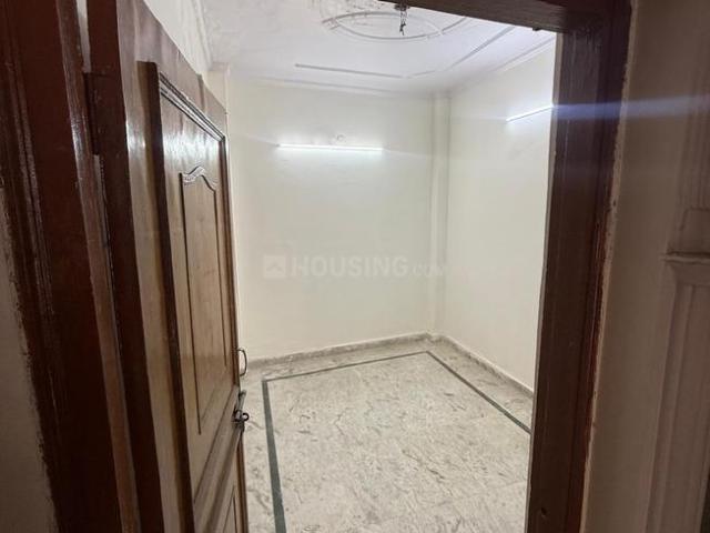 2 BHK Independent House in Uttam Nagar for resale New Delhi. The reference number is 21154201