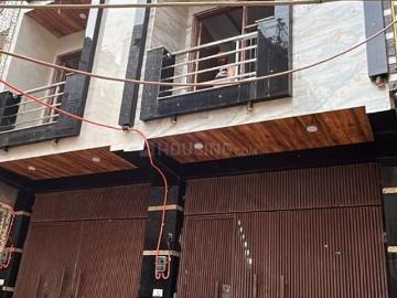 2 BHK Independent House in Uttam Nagar for resale New Delhi. The reference number is 19630290