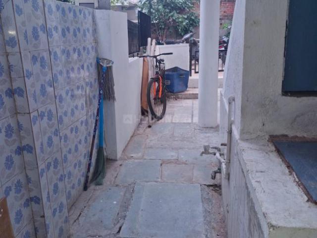 2 BHK Independent House in Vejalpur for rent Ahmedabad. The reference number is 18325504