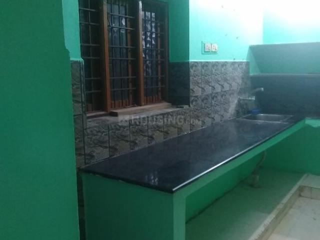 2 BHK Independent House in Velachery for rent Chennai. The reference number is 7597001