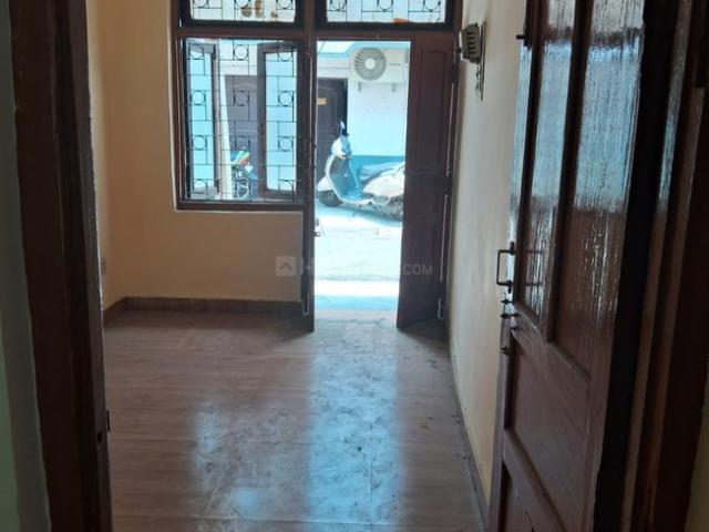 2 BHK Independent House in Vikas Nagar for rent Lucknow. The reference number is 20583340