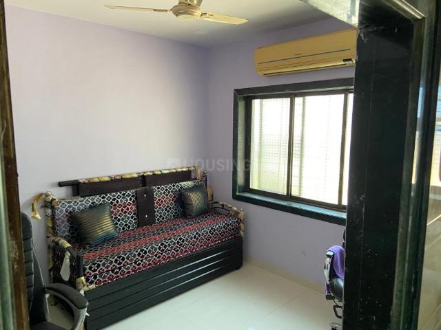 2 BHK Independent House in Vile Parle West for rent Mumbai. The reference number is 13047383