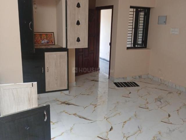 2 BHK Independent House in Viraganoor for rent Madurai. The reference number is 21004142