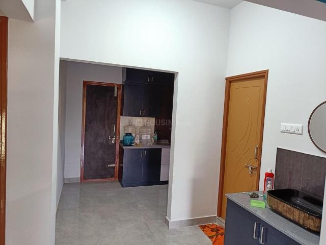 2 BHK Independent House in Whitefield for rent Bengaluru. The reference number is 21287969