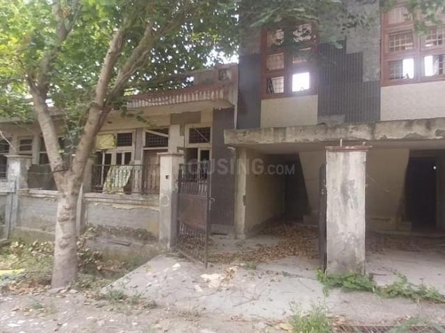 2 BHK Independent House in XU III for resale Greater Noida. The reference number is 19755103