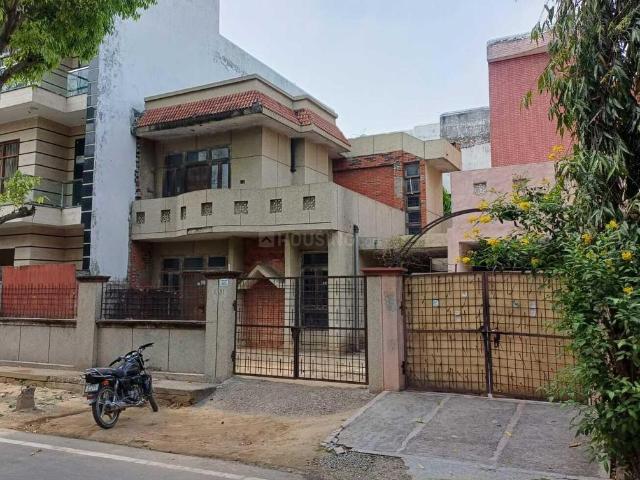 2 BHK Independent House in XU III for resale Greater Noida. The reference number is 21323203