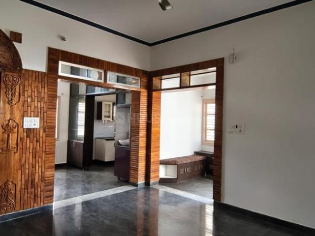 2 BHK Independent House in Yaraganahalli for rent Mysore. The reference number is 21332185