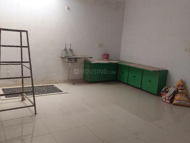 2 BHK Independent House in Yashoda Nagar for rent Kanpur. The reference number is 14007817