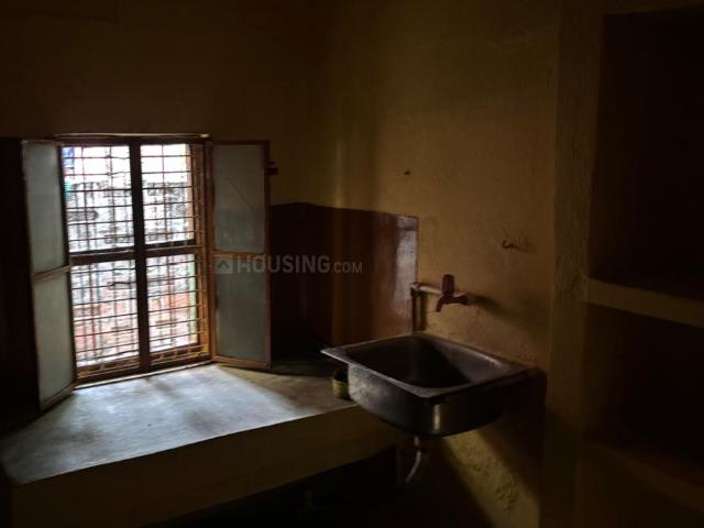 2 BHK Independent House in Agarpara for rent Kolkata. The reference number is 20289769