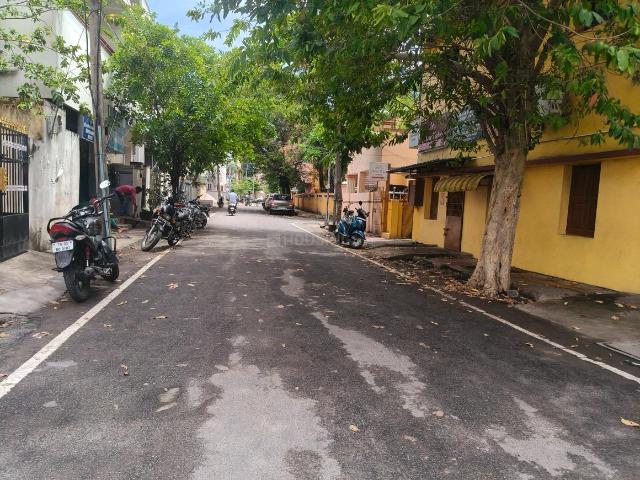 2 BHK Independent House in Adambakkam for resale Chennai. The reference number is 21039190