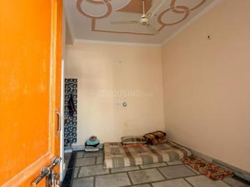 Rishikesh CHS, Abrol House, Andheri-Dahisar, Mumbai Suburban District, Maharashtra