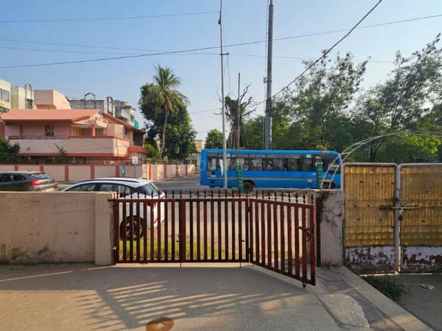 2 BHK Independent House in Akota for resale Vadodara. The reference number is 19418564
