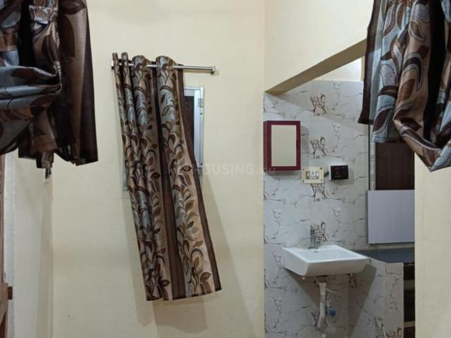 2 BHK Independent House in Airport Gate No 2 for rent Kolkata. The reference number is 20616478