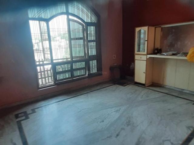2 BHK Independent House in Alambagh for rent Lucknow. The reference number is 9298893