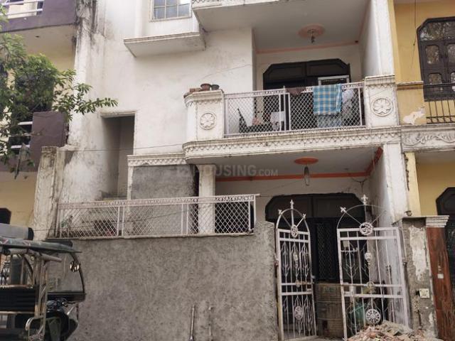 2 BHK Independent House in Alpha II for resale Greater Noida. The reference number is 20111824