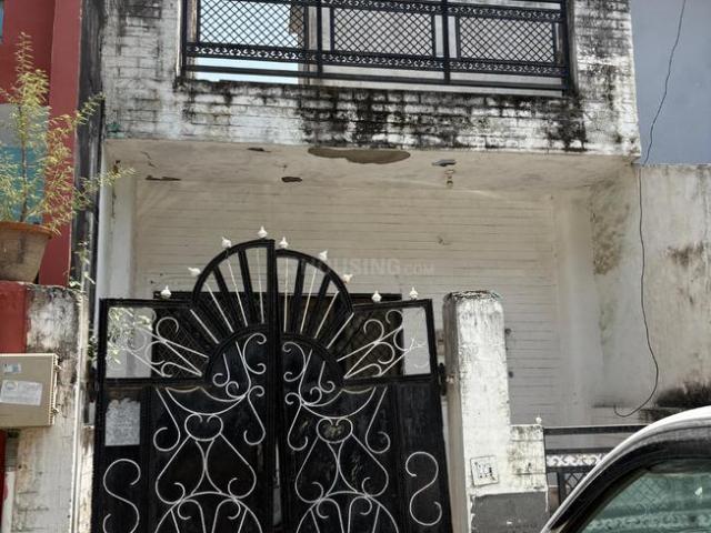 2 BHK Independent House in Alpha II for resale Greater Noida. The reference number is 20156212