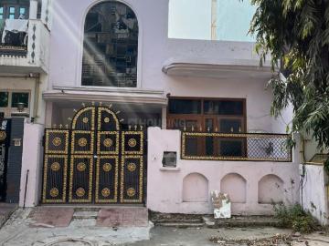 2 BHK Independent House in Alpha II for resale Greater Noida. The reference number is 20195222