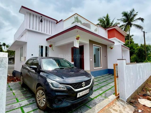 2 BHK Independent House in Aluva for resale Kochi. The reference number is 20739360