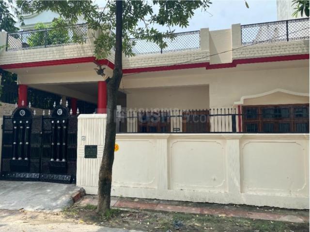2 BHK Independent House in Ashiyana for rent Lucknow. The reference number is 19165450