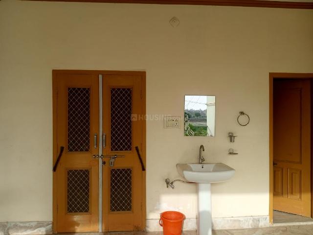 2 BHK Independent House in Ashok Nagar B for rent Sri Ganganagar. The reference number is 20509936