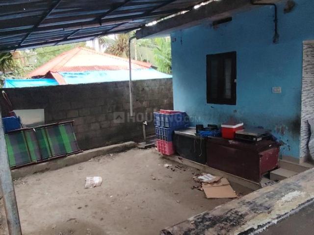2 BHK Independent House in Arookutty for rent Kochi. The reference number is 20516661