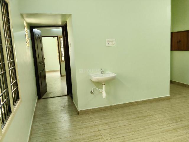 2 BHK Independent House in Arumbakkam for rent Chennai. The reference number is 21300173