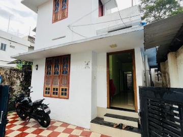 2 BHK Independent House in Attakulangara for rent Thiruvananthapuram. The reference number is 20361442