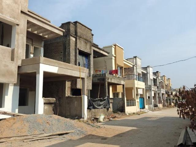 2 BHK Independent House in Bana for resale Raipur. The reference number is 21075323